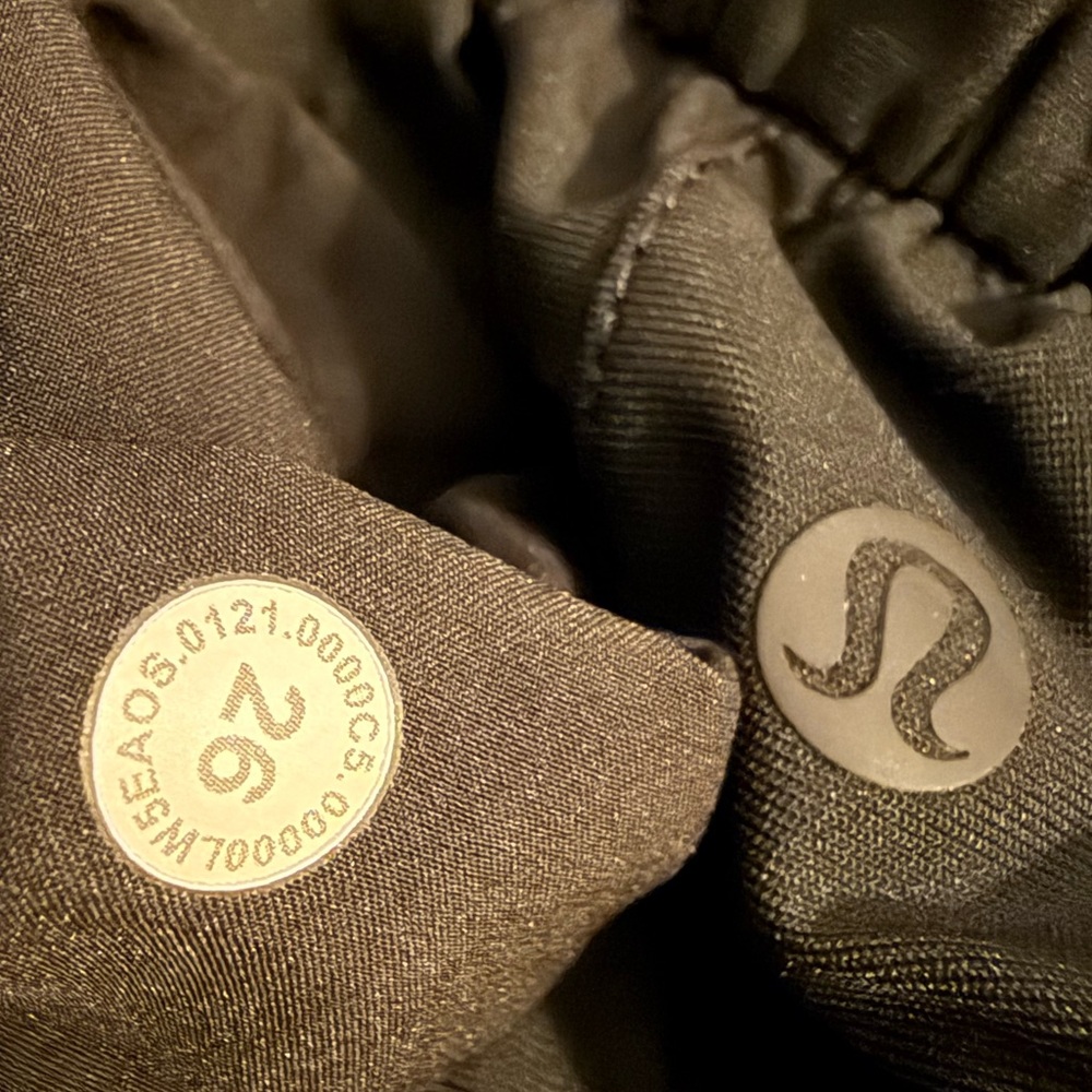 Lululemon Warpstreme High-Rise 7/8 Jogger Black Sz 26 đź’ŽLike New Retail $128 - Picture 5 of 7